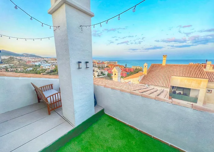 Duplex Penthouse With Seaview.