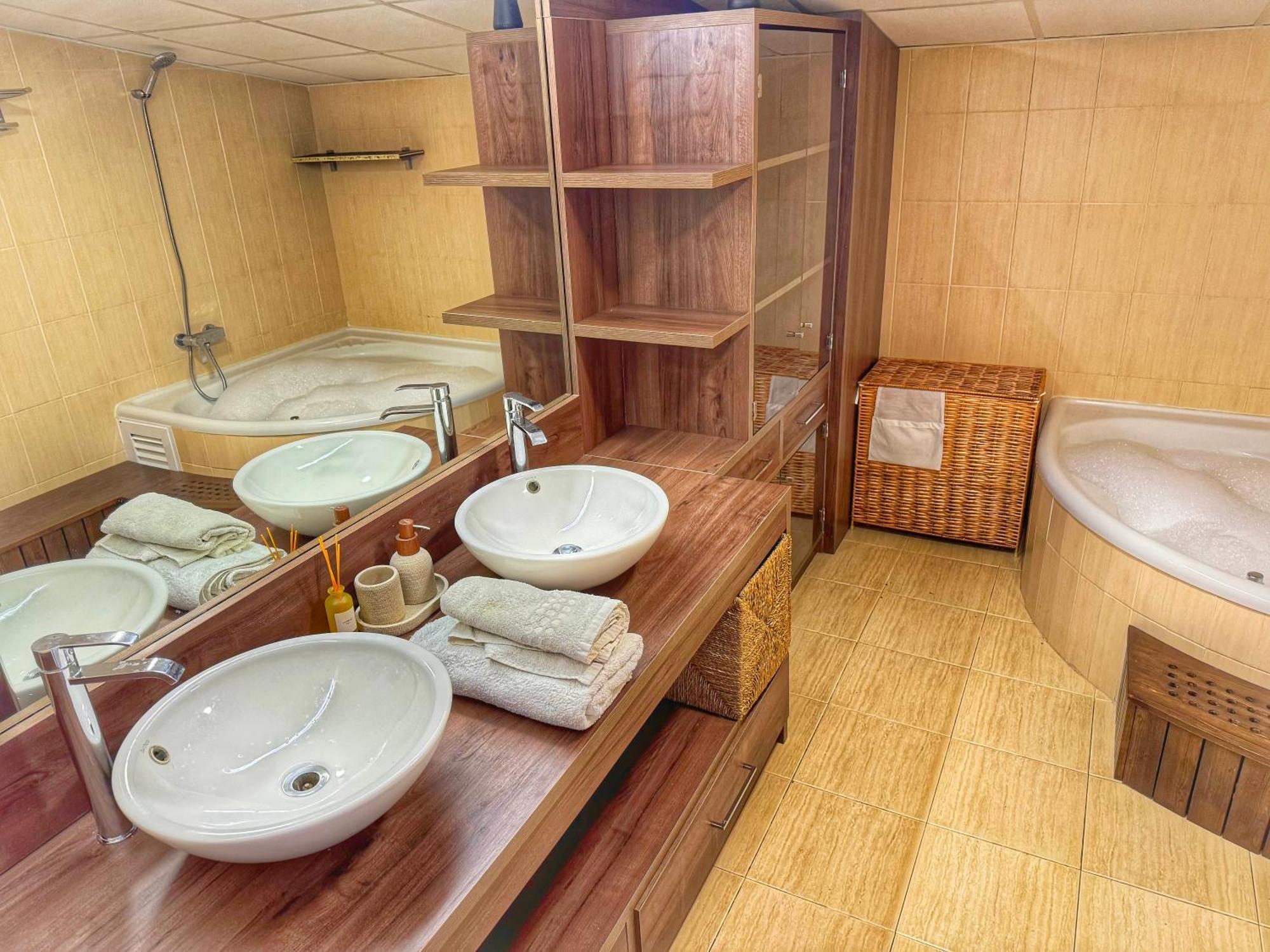 Apartament Duplex Penthouse With Seaview. Benalmádena